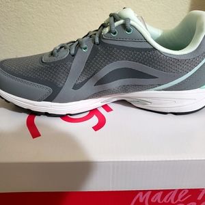 RYKA MEMORY FOAM SNEAKERS NEW